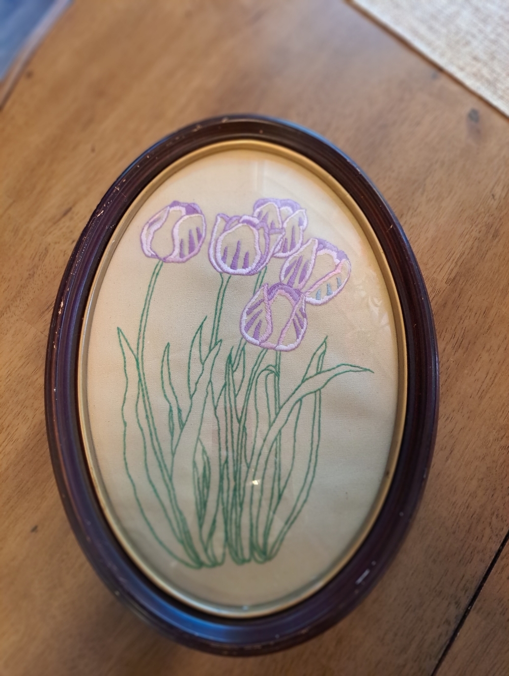 Vtg Wall ART in Oval Frame. Beveled Glass. 14" x 10"